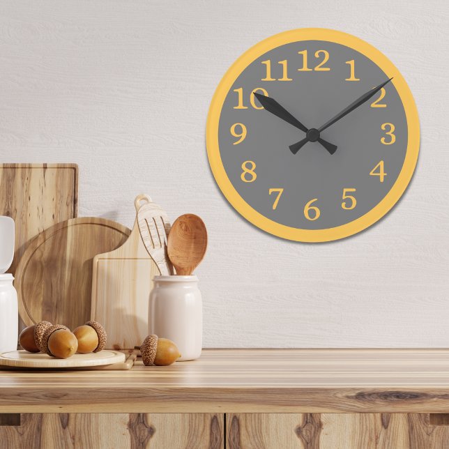 Reloj Redondo Mediano Cocina Moderna Sencilla De Decoración Gris Y Amari (Simple Modern Grey And Yellow Decor Kitchen Round Clock)