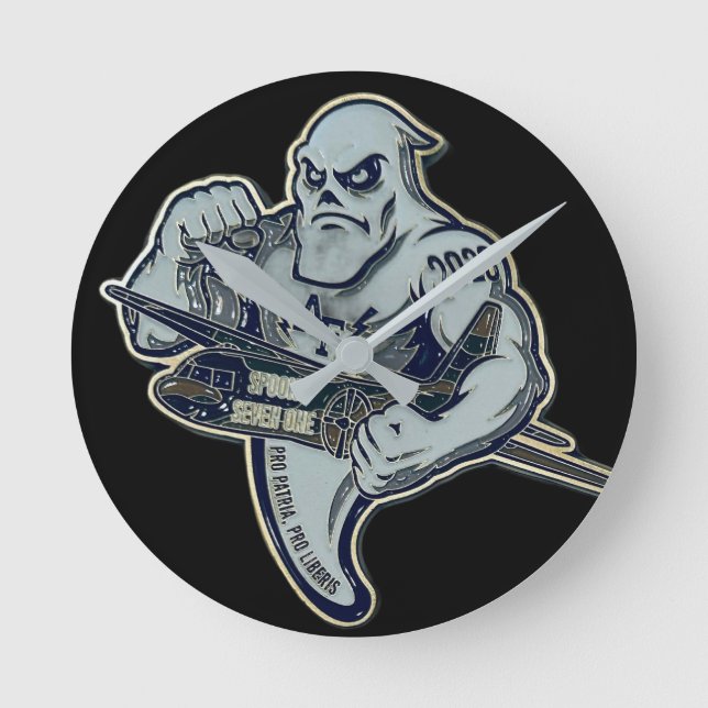 Reloj Redondo Mediano Coin 2 - Spooky! Wall Clock, 10" Round  (Anverso)