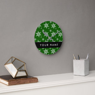 Reloj Redondo Mediano Copos de nieve blancos, verdes, tu nombre, persona