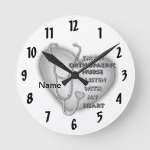 Reloj Redondo Mediano Corazón Gris Enfermera Ortopédica
