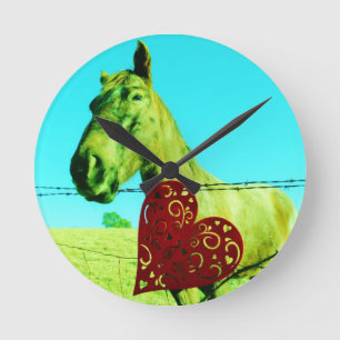Reloj Redondo Mediano Corazón Rojo y Caballo