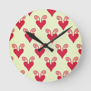 Reloj Redondo Mediano Corazones con Remolinos