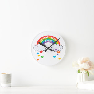 Reloj Redondo Mediano Corazones de arcoiris coloridos suenan gay en el q