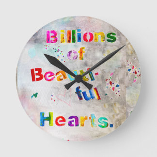 Reloj Redondo Mediano Corazones Hermosos