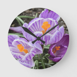 Reloj Redondo Mediano Cruces de Primavera Púrpura.