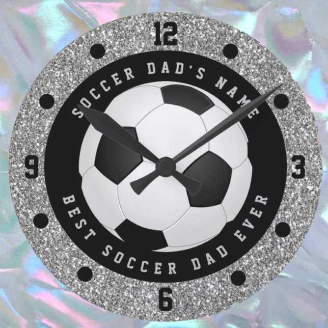 Reloj Redondo Mediano Custom Faux Silver Glitter Soccer Ball Soccer Dad (Subido por el creador)