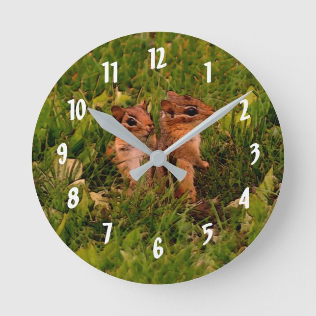 Reloj Redondo Mediano Cute Baby Chipmunks Animal Art (Anverso)