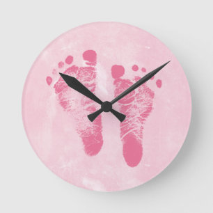 Reloj Redondo Mediano Cute Baby Girl Footprints