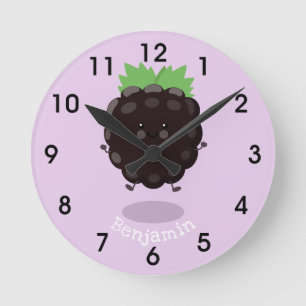 Reloj Redondo Mediano Cute happy blackberry purple cartoon illustration