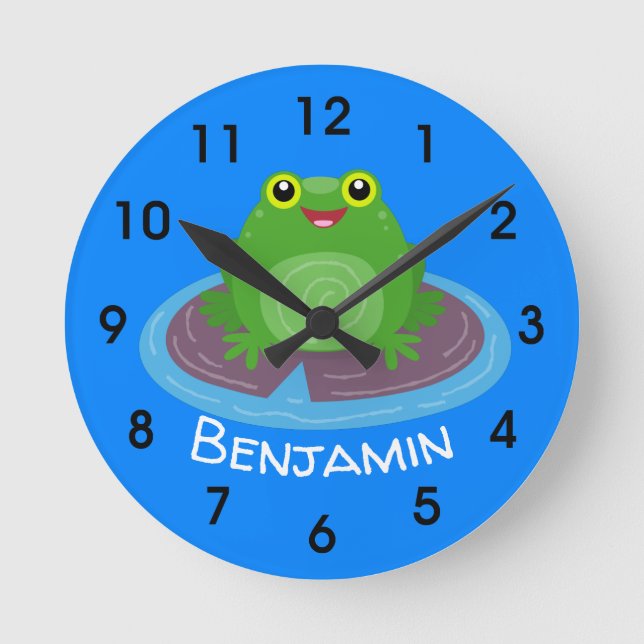 Reloj Redondo Mediano Cute happy green frog cartoon illustration (Anverso)