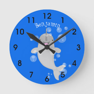 Reloj Redondo Mediano Cute happy narwhal bubbles cartoon illustration