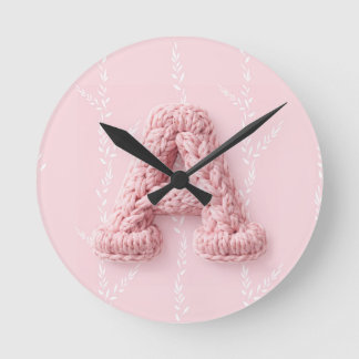 Reloj Redondo Mediano Cute pink A monogram initial crocheted letter boho