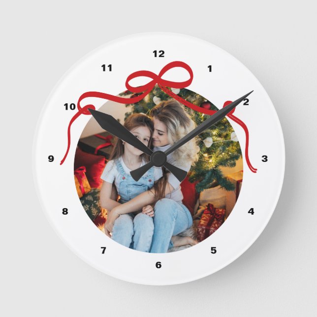 Reloj Redondo Mediano Cute Red Coquette Bow Ribbon Custom Photo Gift (Anverso)