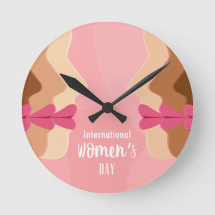 Reloj Redondo Mediano Día internacional de la mujer rosa