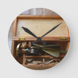 Reloj Redondo Mediano Diario de Nave Antiguo