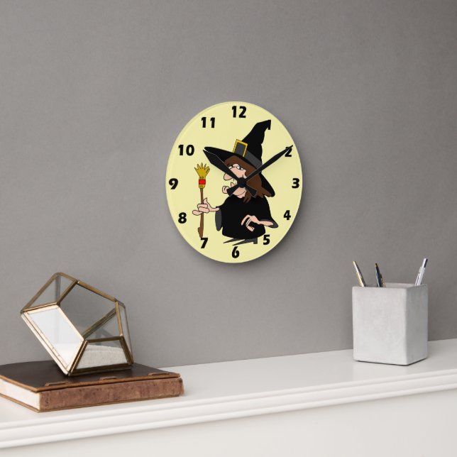 Reloj Redondo Mediano Diseño de Bruja (Oficina)