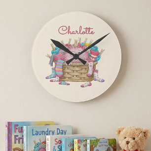 Reloj Redondo Mediano Diseño de monstruo de calcetín esponjoso rosa lind