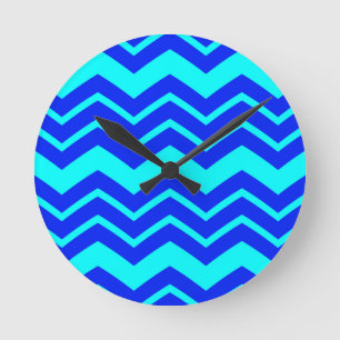 Reloj Redondo Mediano Diseño de patrón de Chevron ZigZag azul cyan