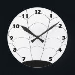 Reloj Redondo Mediano Diseño De Shell Art Deco En Blanco Y Negro<br><div class="desc">Diseño deco de arte de reloj de pared que puedes personalizar con cualquier texto que elijas. Si necesita ayuda para personalizar,  póngase en contacto con nosotros a través del enlace de esta página. Reloj Art Deco.</div>