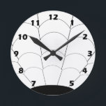 Reloj Redondo Mediano Diseño De Shell Art Deco En Blanco Y Negro<br><div class="desc">Diseño deco de arte de reloj de pared que puedes personalizar con cualquier texto que elijas. Si necesita ayuda para personalizar,  póngase en contacto con nosotros a través del enlace de esta página. Reloj Art Deco.</div>