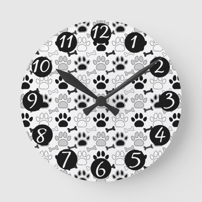 Reloj Redondo Mediano Dog Paw Prints and Bones Pattern (Anverso)