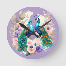 Dos pavos reales morados