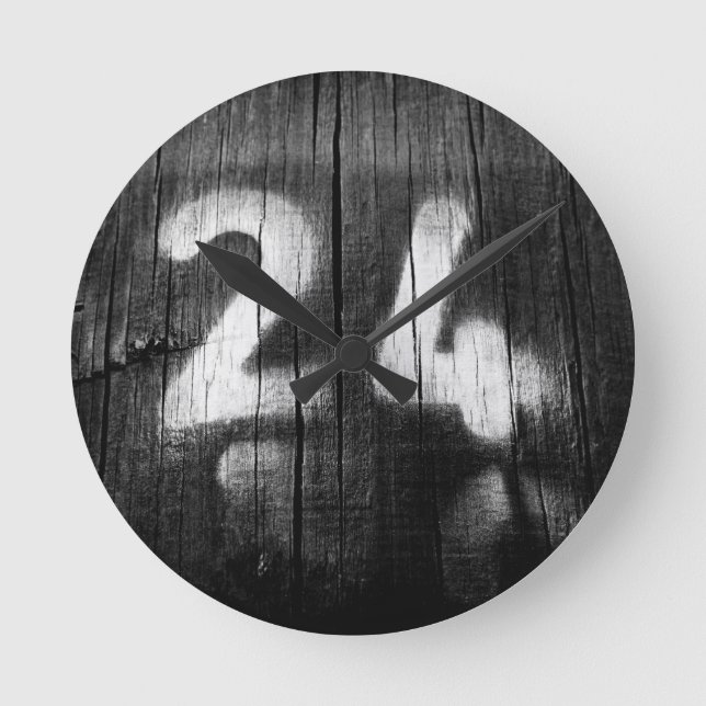Reloj Redondo Mediano dos posts (Anverso)