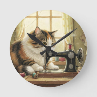 Reloj Redondo Mediano Easily Distracted By Cats And Sewing - Cat Sewing