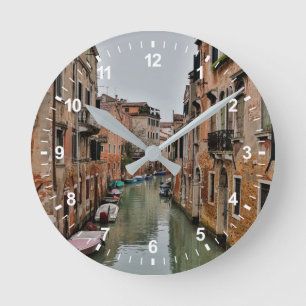 Reloj Redondo Mediano Edificios a lo largo de canales de Venecia