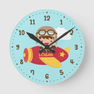 Reloj Redondo Mediano El aeroplano lindo del muchacho del aviador