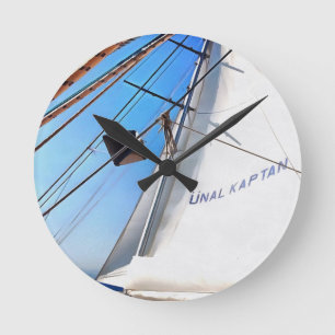 Reloj Redondo Mediano El Realista Ajusta El Arte Náutico De Las Velas