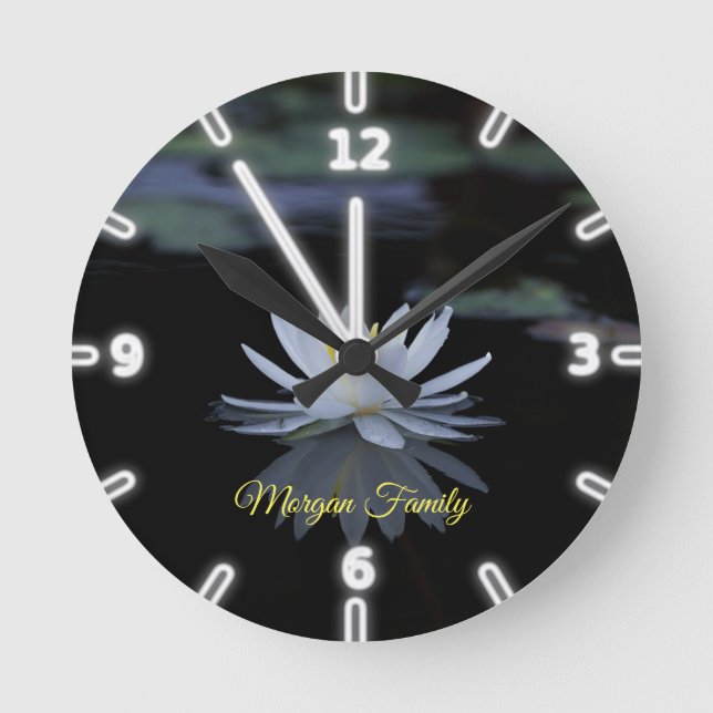 Reloj Redondo Mediano Elegante lago blanco Lotus personalizado (Anverso)