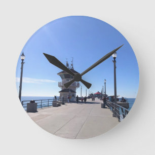 Reloj Redondo Mediano En el muelle, Huntington Beach, California
