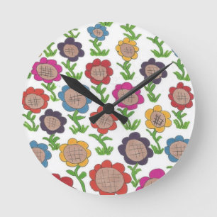 Reloj Redondo Mediano Endless Garden Flower Pattern Art