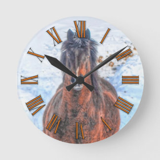 Reloj Redondo Mediano Equitación "Año del Caballo" de invierno en la bah