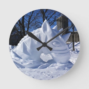 Reloj Redondo Mediano Escultura de Nieve de Caballo, Quebec, Canadá