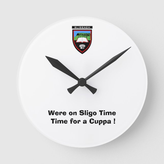 Reloj Redondo Mediano Estaban en tiempo de Sligo para un Cuppa (Anverso)