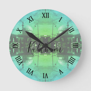Reloj Redondo Mediano Estación de gasolina vintage Iraq Bagdad en mezqui