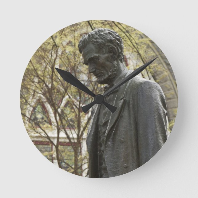 Reloj Redondo Mediano Estatua de Abraham Lincoln, Portland, Oregón (Anverso)