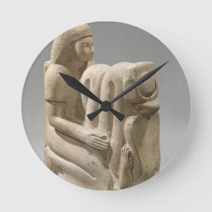 Reloj Redondo Mediano Estatua de Setau que presenta a la diosa Nekhb de