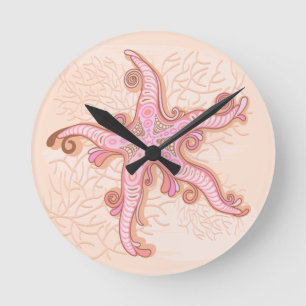 Reloj Redondo Mediano Estrellas de mar y modelo en colores pastel rosado