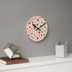 Reloj Redondo Mediano Estrellas Rojas y Azules, 4 de Julio, Fondo Beige