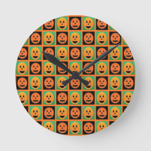 Reloj Redondo Mediano Felices rostros de calabaza de Halloween