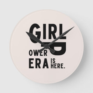 Reloj Redondo Mediano Feminista de la era del poder chica