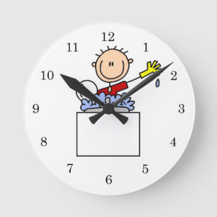 Reloj Redondo Mediano Figura de palitos lavando platos