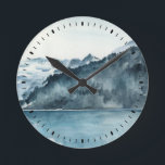 Reloj Redondo Mediano Fiordos del invierno<br><div class="desc">Fiordos del invierno II de Jennifer Paxton Parker. Ofrece los fiordos de la acuarela en un ajuste sereno, azul-entonado.</div>