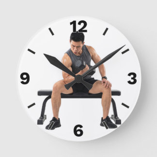 Reloj Redondo Mediano Fitness Man Dumbbell Bicep Curl Workout