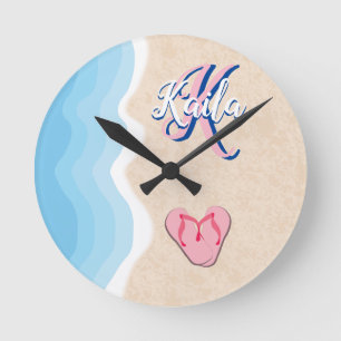 Reloj Redondo Mediano Flip-flops rosa en la playa