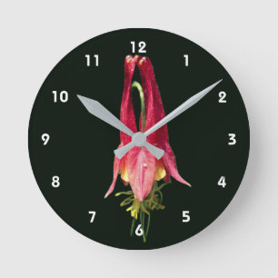 Reloj Redondo Mediano Flor de Aquilegia Roja Única