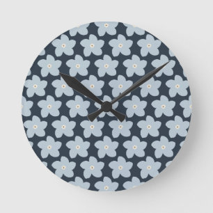 Reloj Redondo Mediano Flor Retro Azul Claro y Azul Marino